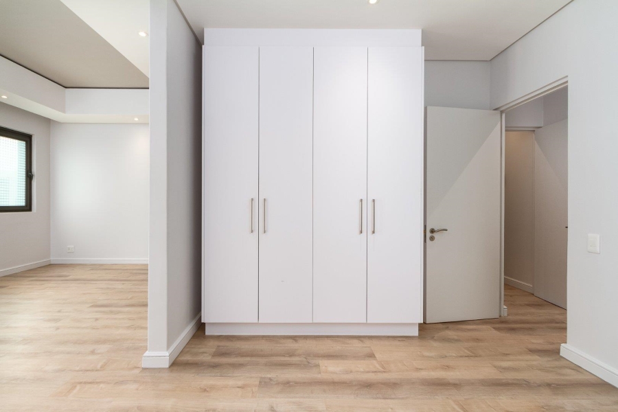 To Let 1 Bedroom Property for Rent in Foreshore Western Cape